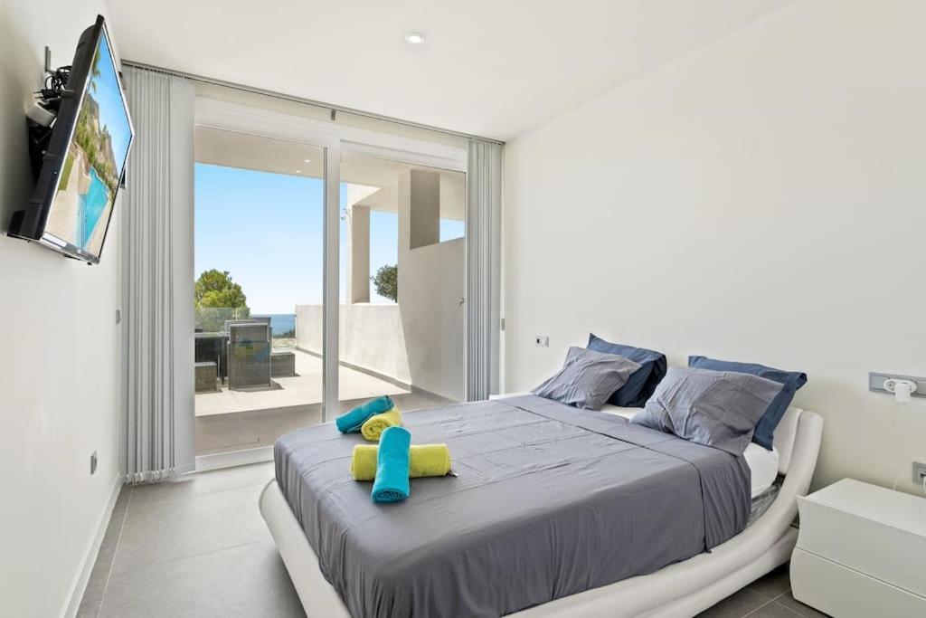 De Lujo En Bay View Apartment