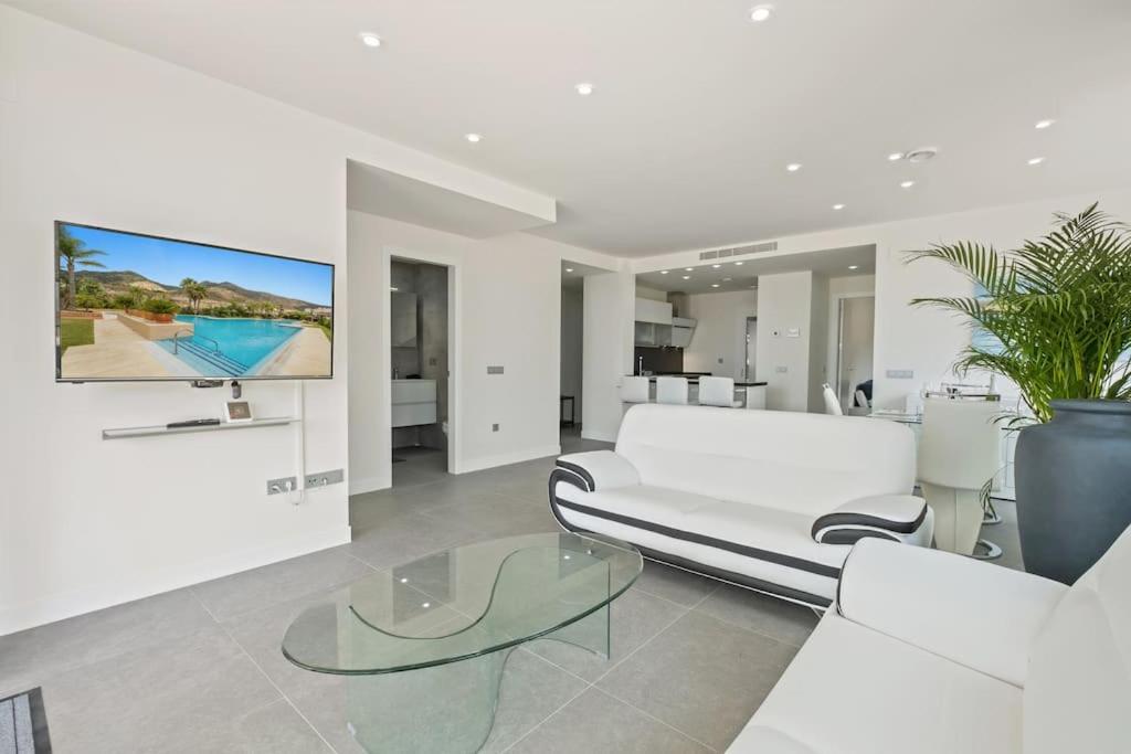 Apartment De Lujo En Bay View Benalmadena